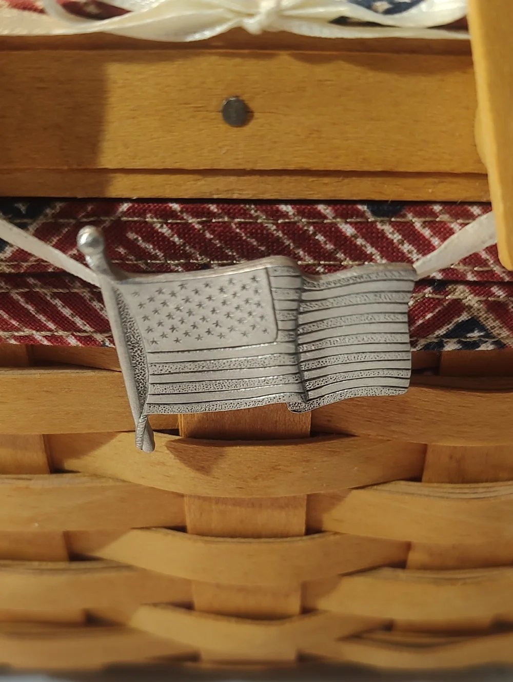 Longaberger Small Market Basket With Old Glory Liner, Flag Tie On, & Handle Tie